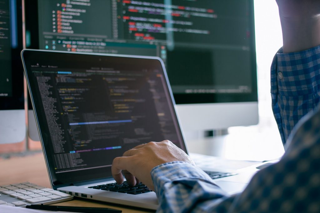 Praca programisty · Programista